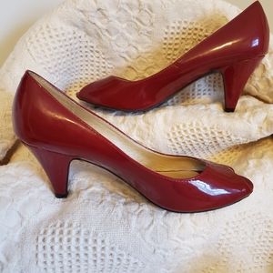 Massimo shoes red size 9